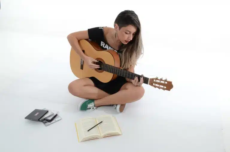 Melhores-Violoes-para-Iniciantes