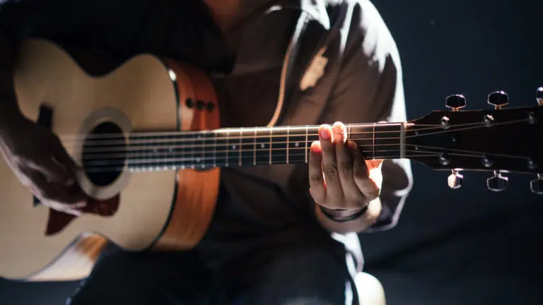 violão intermediário